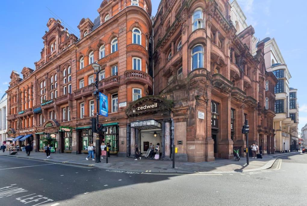 Spacious Apartment In Piccadilly Sleep 6 Vrb London Exterior photo